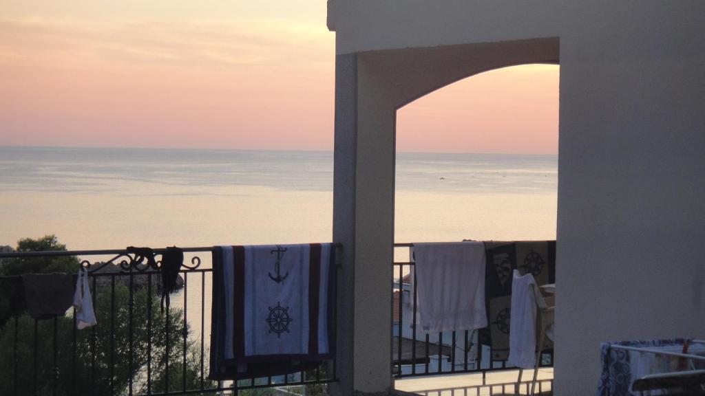 Apartmani More Sveti Stefan Exterior foto